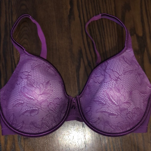 Vanity Fair Bra. Tried on but never worn! - Picture 1 of 2